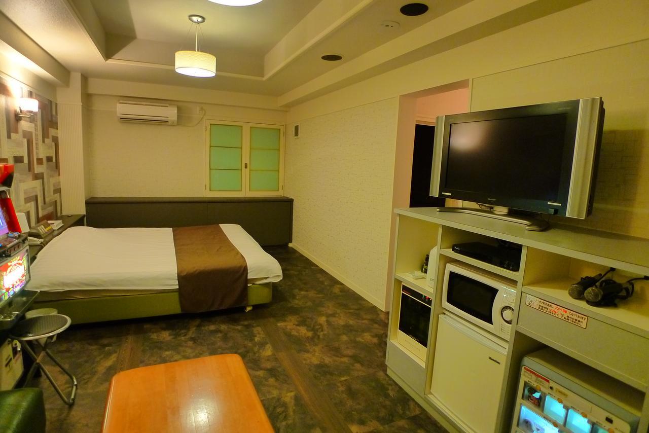 Hotel Golf III Atsugi (Adults Only) Ngoại thất bức ảnh